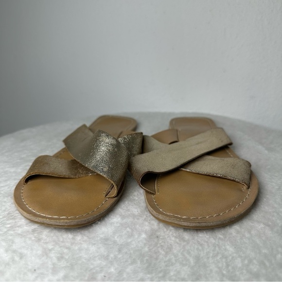Coconuts by Matisse Pebble Metallic Sandals Leather Flats Sandals - Picture 4 of 15